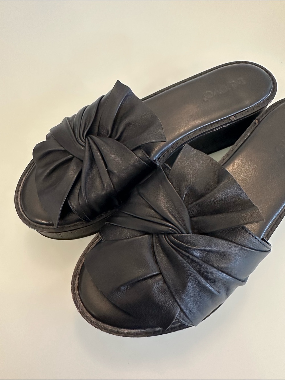 INUOVO | Black Leather Platform Slide Sandals | Size 41 / Size 11 - Picture 11 of 16